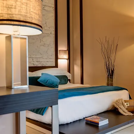 Dharma Luxury & 4*