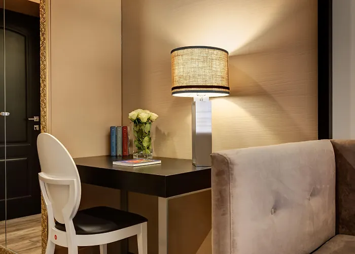 Dharma Luxury & Hotel