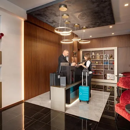 Dharma Luxury 4* Rome