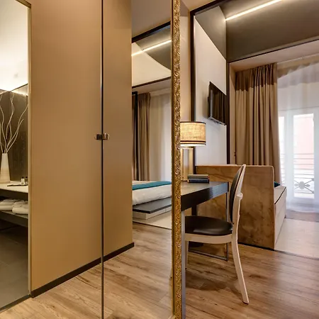 Hotel Dharma Luxury 4*