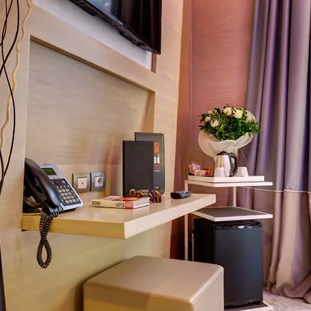 Dharma Luxury 4* Rom