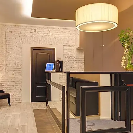 Dharma Luxury & 4*