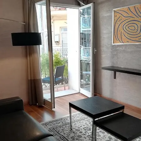 Dharma Luxury & Hotel 4*