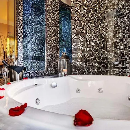 Hotell Dharma Luxury