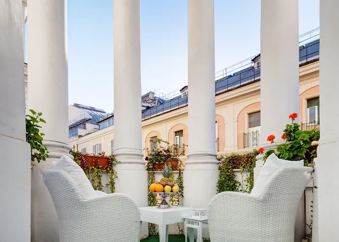 Dharma Luxury & 4* Roma