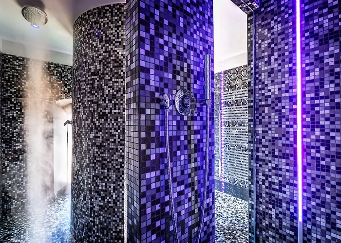 Dharma Luxury & Hotel