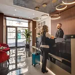 Dharma Luxury & Hotel 4*