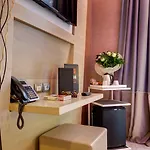 Dharma Luxury & 4* Rom