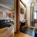 Hotel Dharma Luxury & Rom