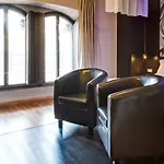 Dharma Luxury & Rom